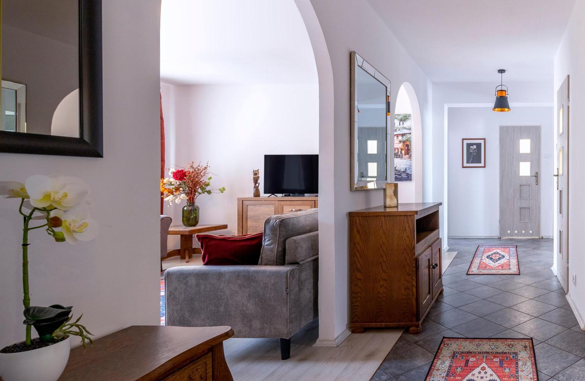 Wonderful 2- Bedroom Apartment With Soul Wwa70 ワルシャワ エクステリア 写真